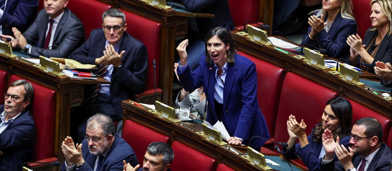 Elly Schlein im italienischen Parlament in Rom.
