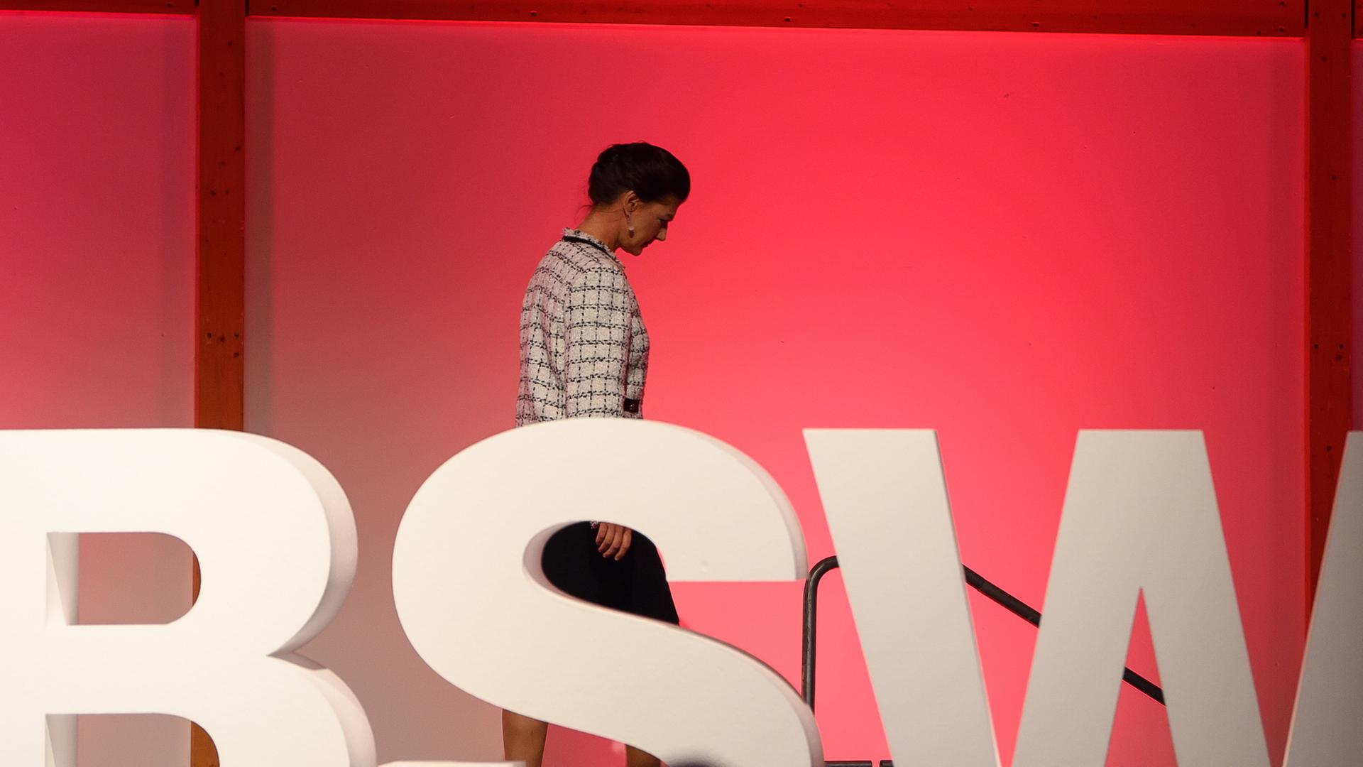 Wagenknecht auf BSW-Parteitag: Applaus und Widerworte Wagenknecht auf BSW-Parteitag: Applaus und Widerworte