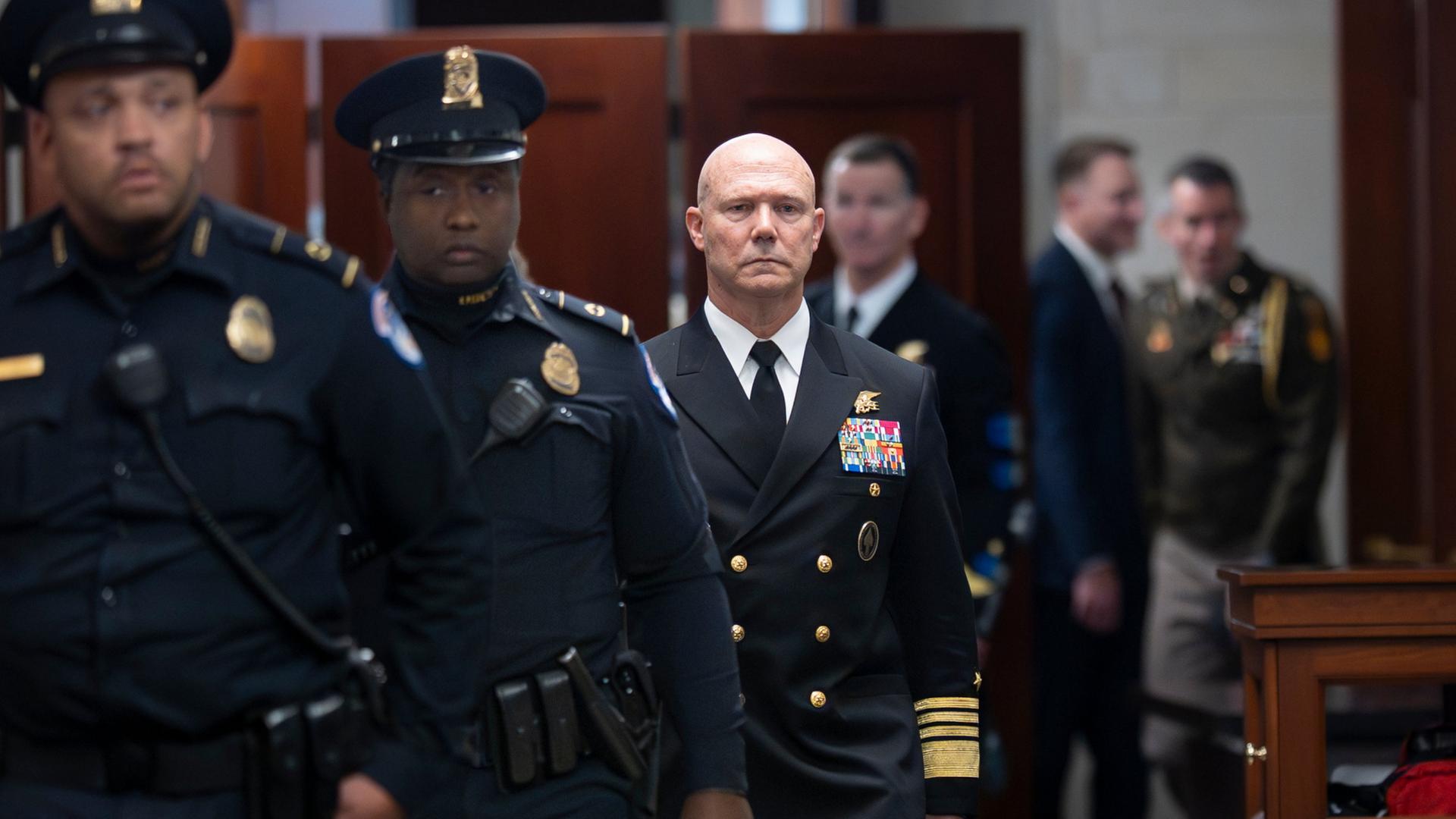 Frank Bradley verlässt eine Anhörung im Kapitol | AP