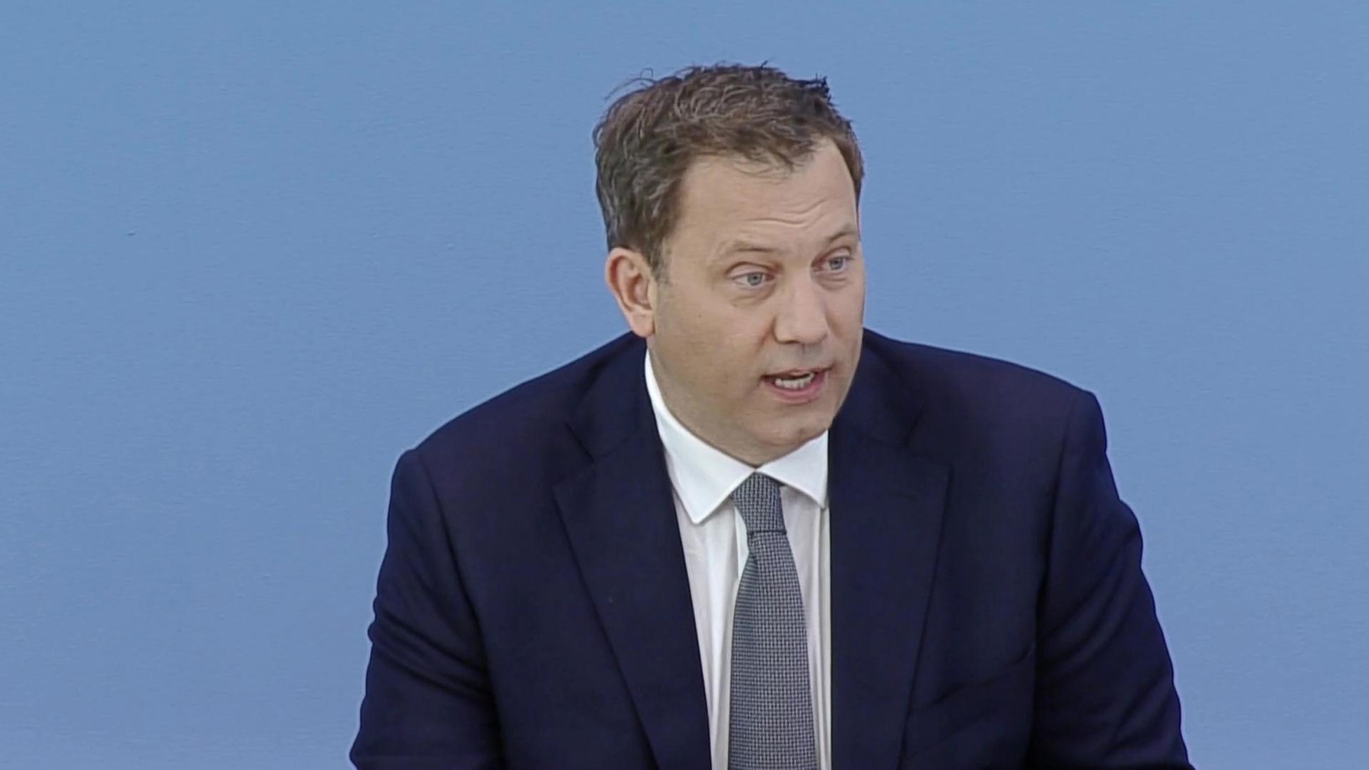 Bundesregierung stellt Aktionsplan gegen Steuerbetrug vor