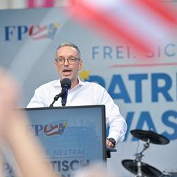 Herbert Kickl spricht auf einer Wahlkampfveranstaltung der FPÖ