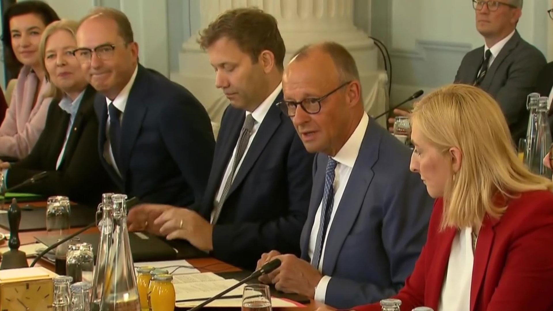 Bundesregierung kommt zu Kabinettsklausur zusammen