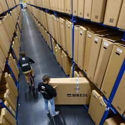 Eine Lagerhalle voller Fahrräder