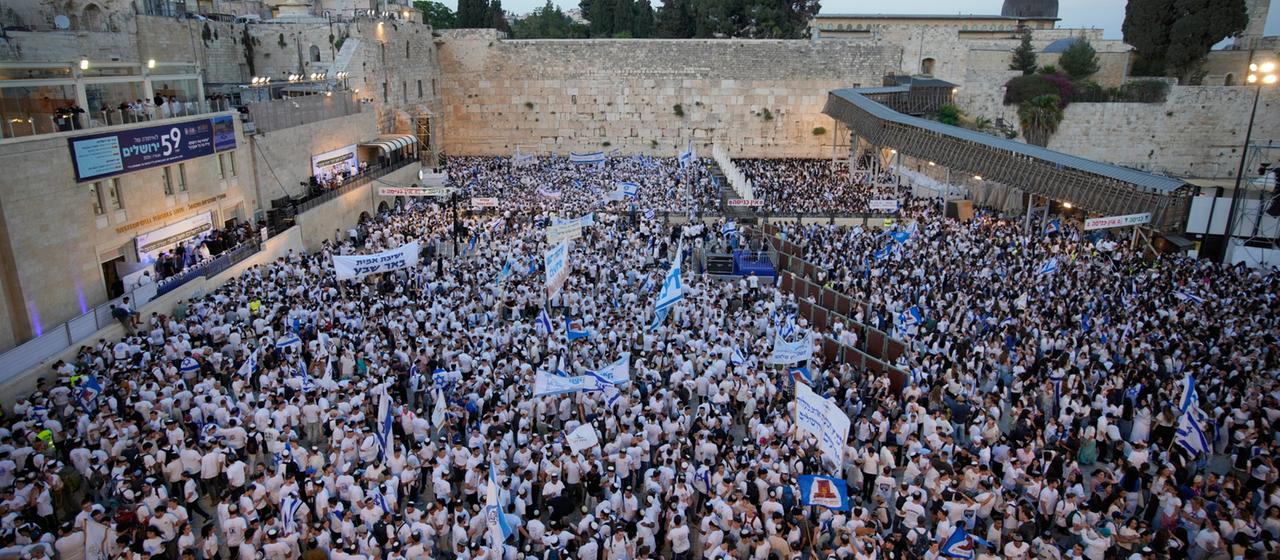 Flaggenmarsch in Jerusalem