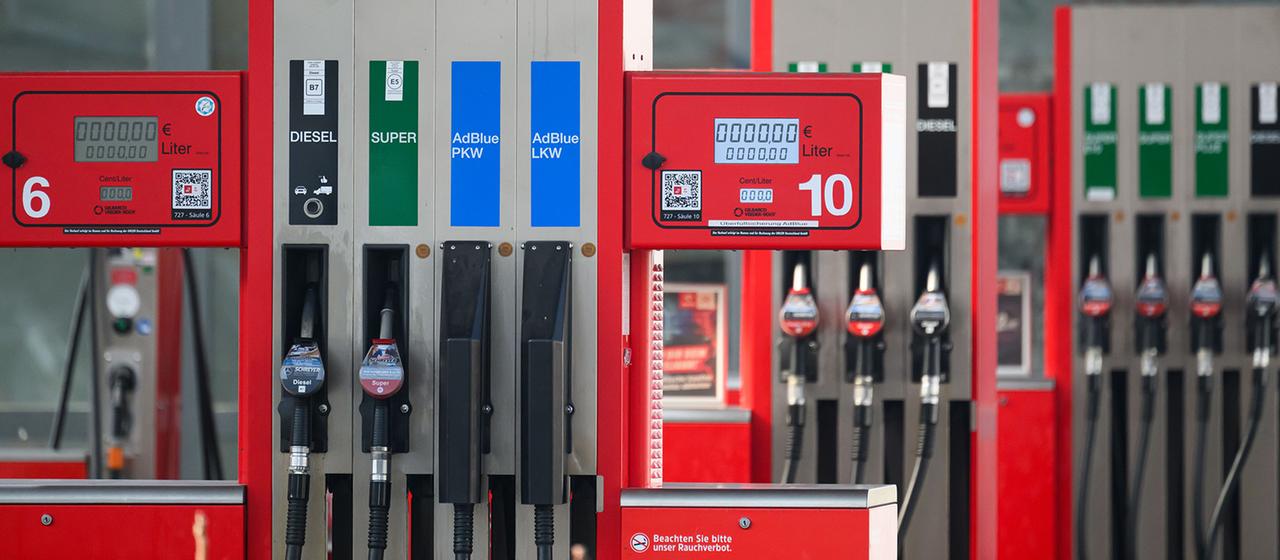 Zapfsäulen einer Tankstelle