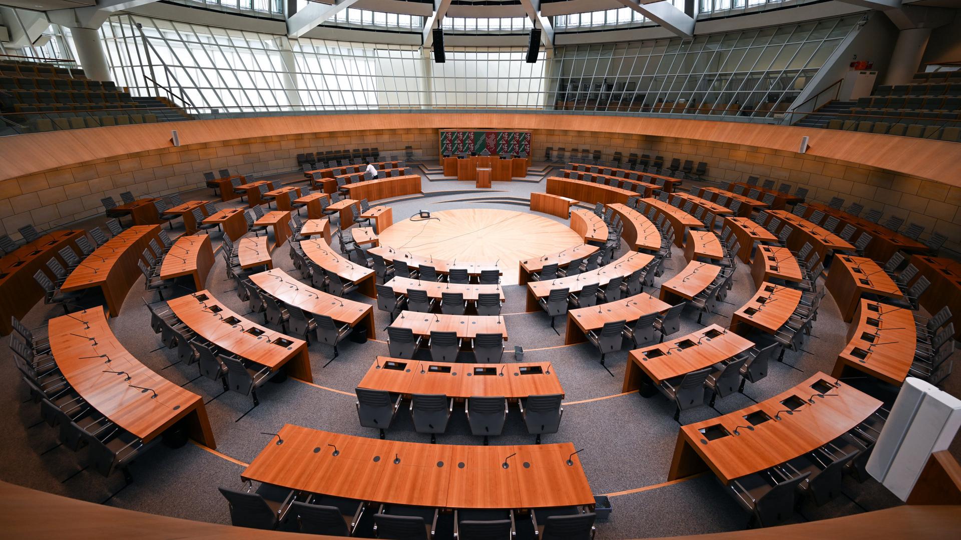 IT-Störung: NRW-Landtag kann wieder Mails schreiben