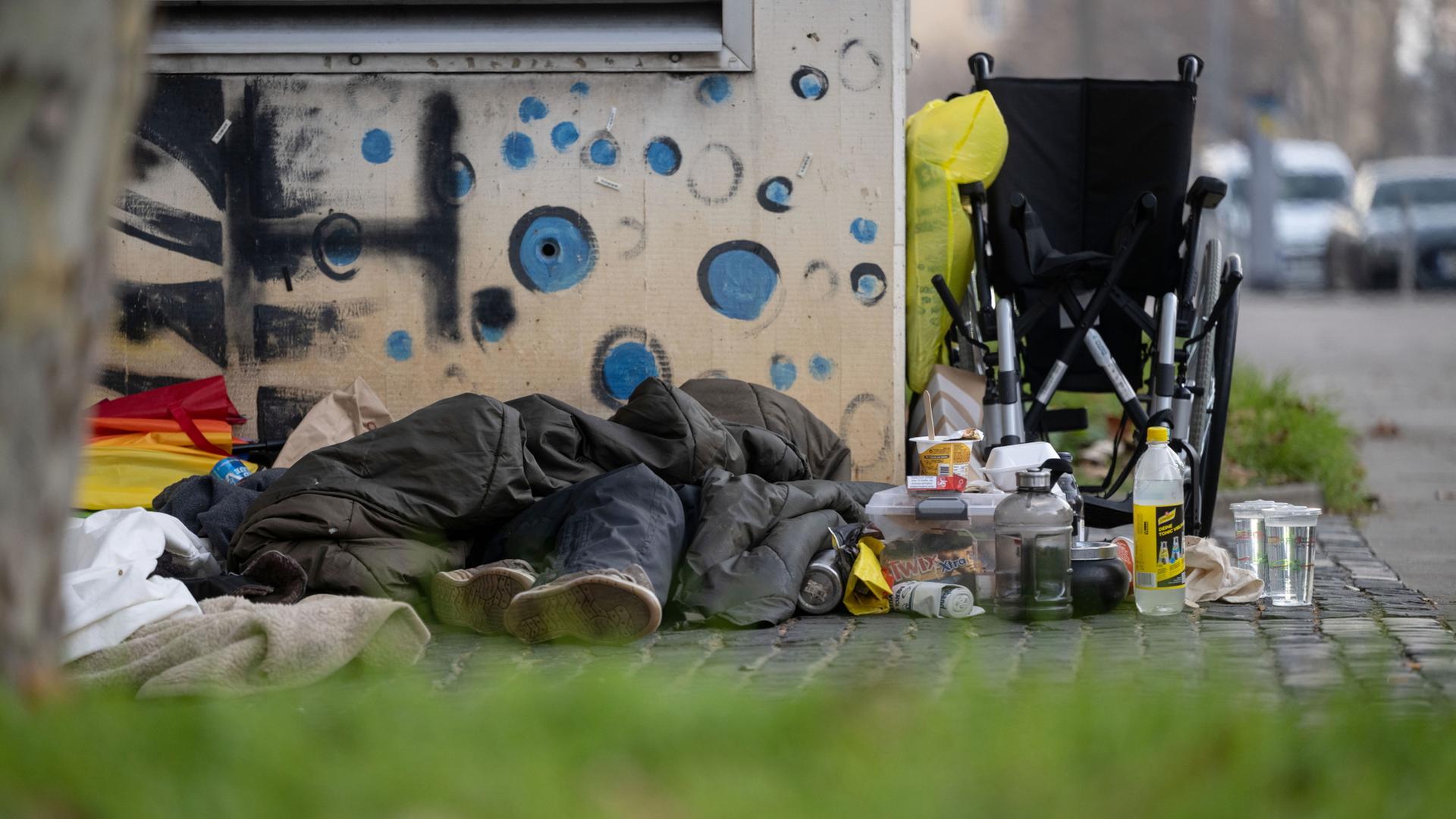 Bundesinnenministerium: Mehr Straftaten gegen Obdachlose Bundesinnenministerium: Mehr Straftaten gegen Obdachlose
