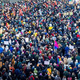 Demonstration gegen Rechtsextreme in Hannover