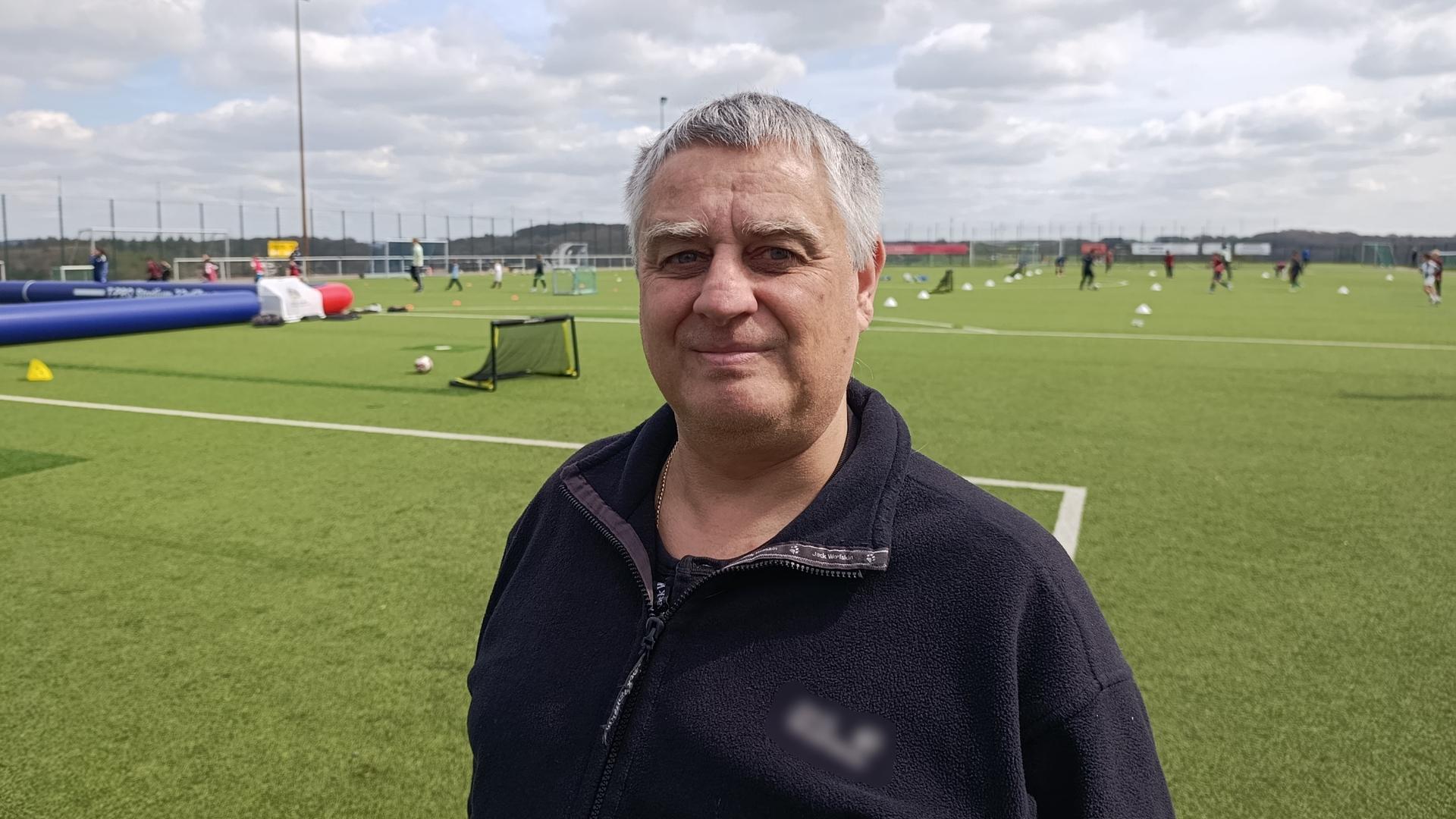 Streik der Fußball-Schiris: Was sie auf dem Platz ertragen müssen