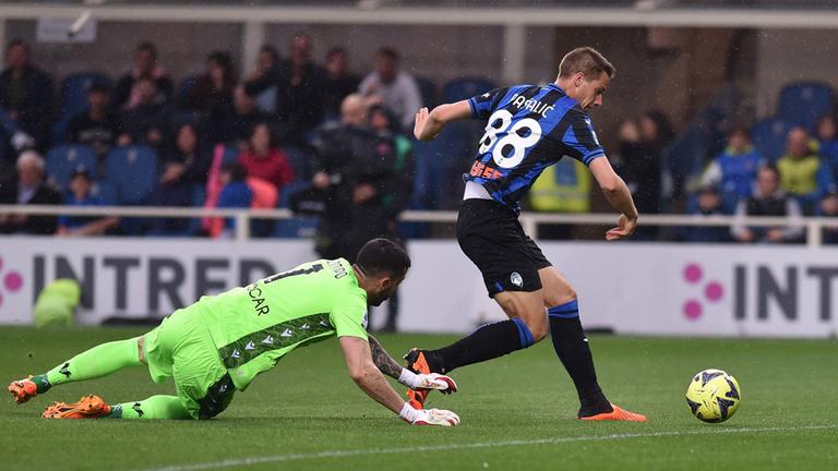 Mario Pasalic mit der Rückennummer 88