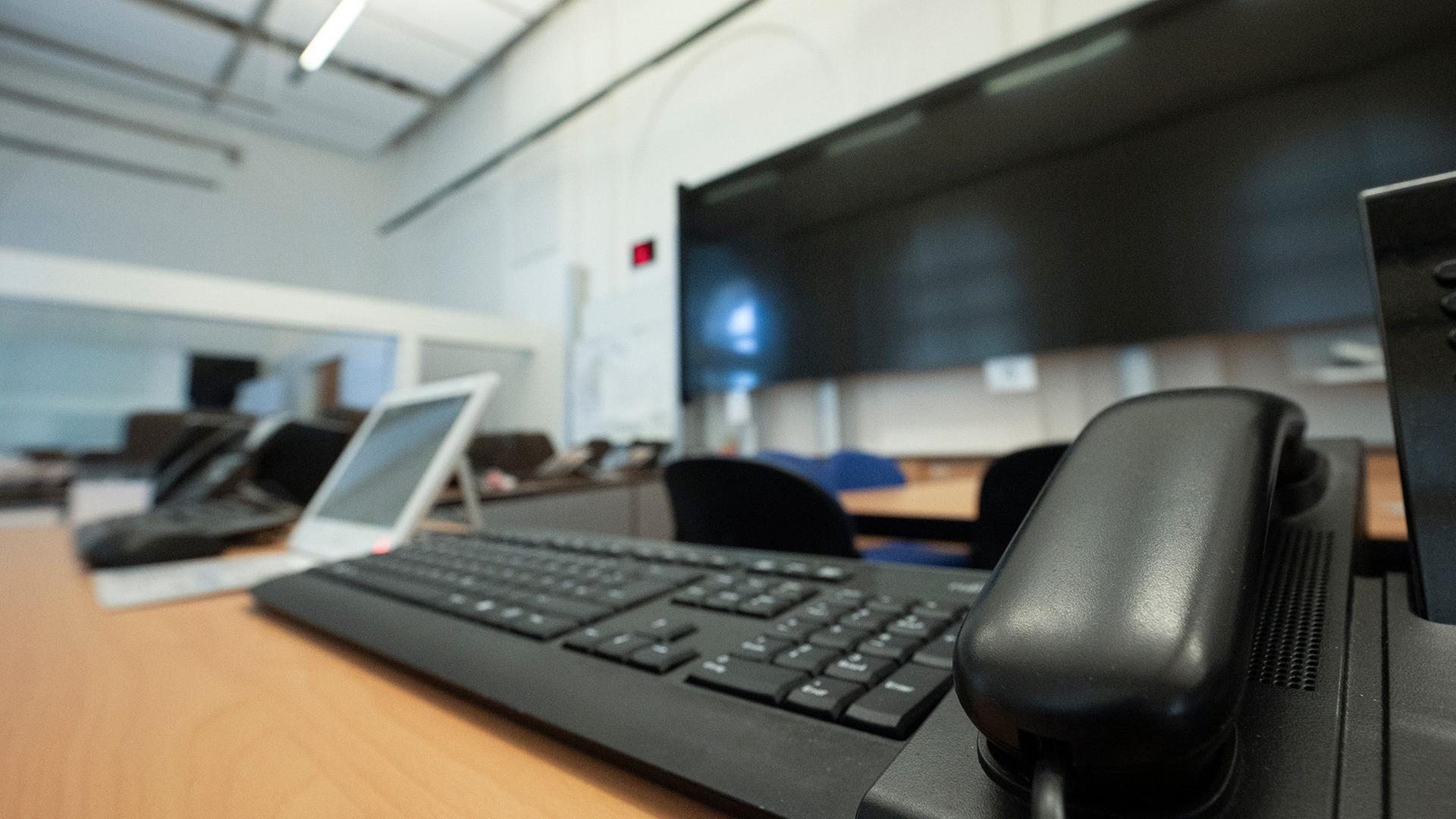 Datenklau in Berlin: Opposition wirft Senat zu zögerliches Handeln vor