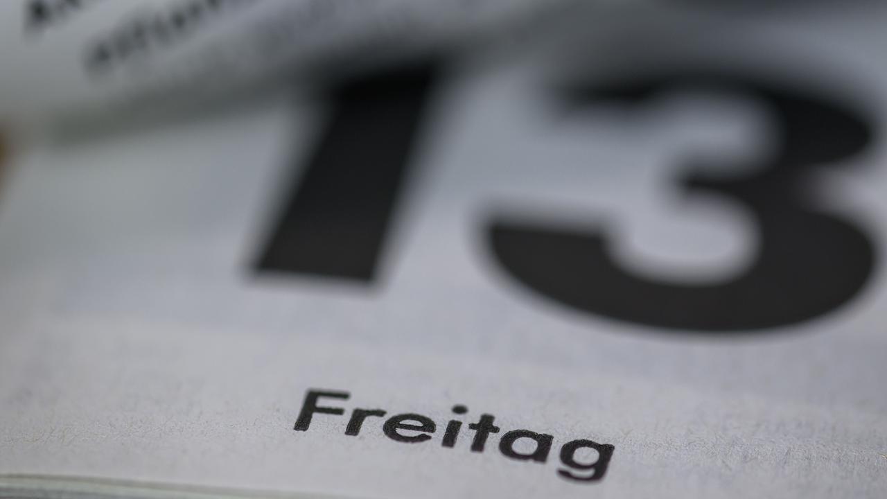 Aberglaube: Ist Freitag, der 13., wirklich ein Unglückstag? Aberglaube: Ist Freitag, der 13., wirklich ein Unglückstag?