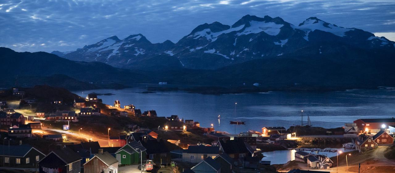 Die Stadt Tasiilaq in Grönland