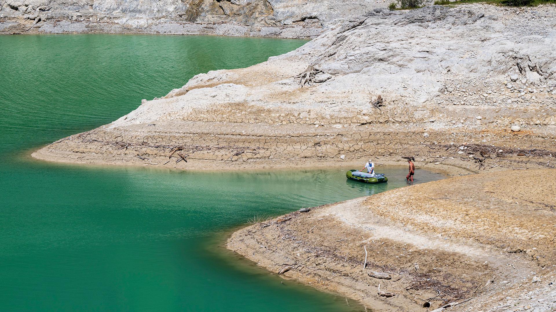 Wasserstand im Sylvensteinstausee, Überschwemmung in Japan, World Humanoid Robot Games