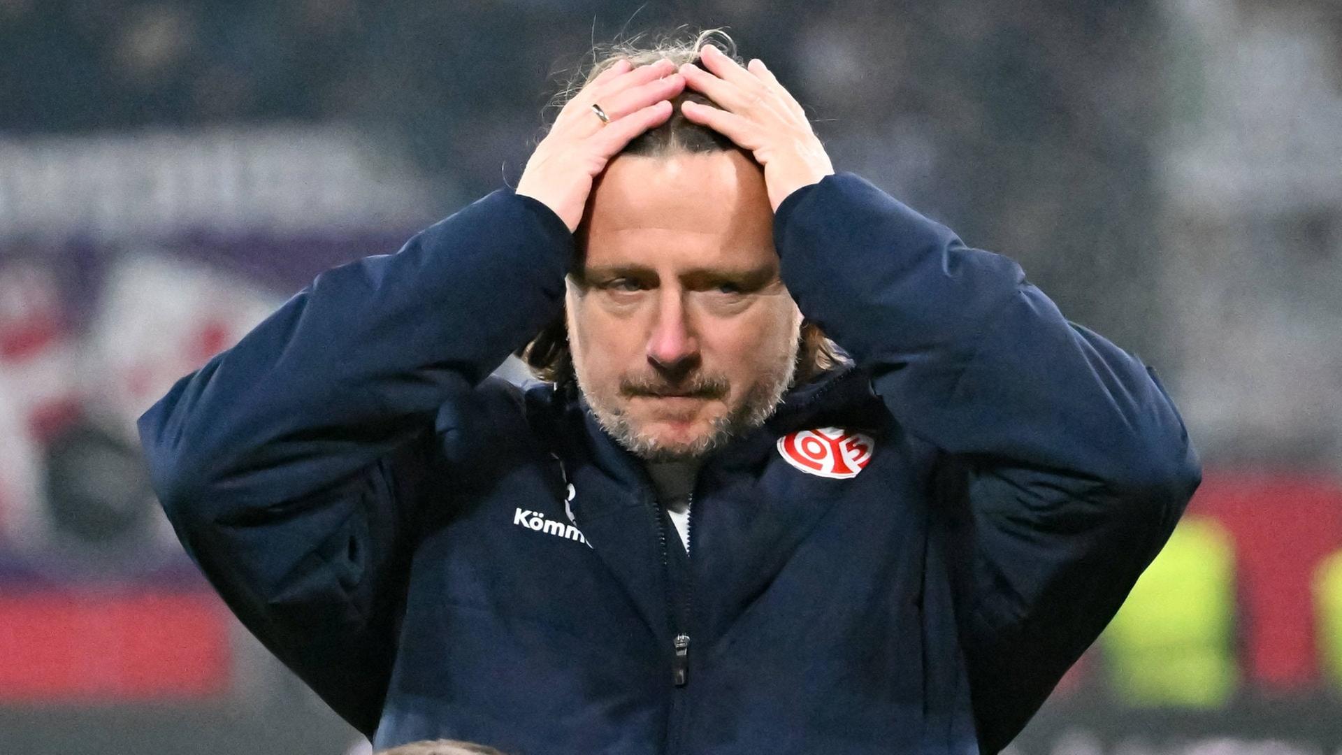 Image for Rheinland-Pfalz: Eilmeldung: Der FSV Mainz 05 trennt sich von Trainer Bo Henriksen