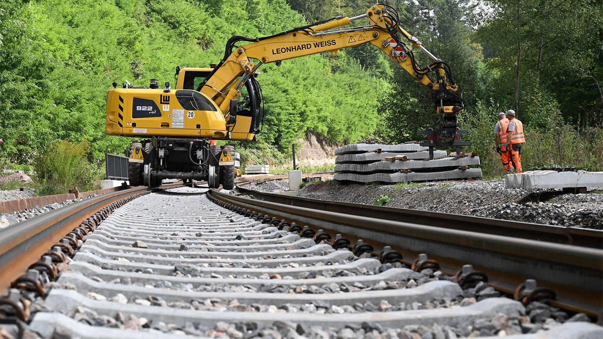 Problemfall Generalsanierungen: Haben Bahn und Politik einen Plan? Problemfall Generalsanierungen: Haben Bahn und Politik einen Plan?