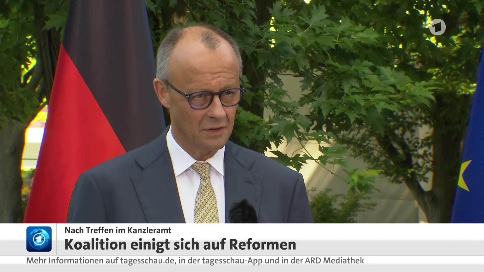 tagesschau in 100 Sekunden