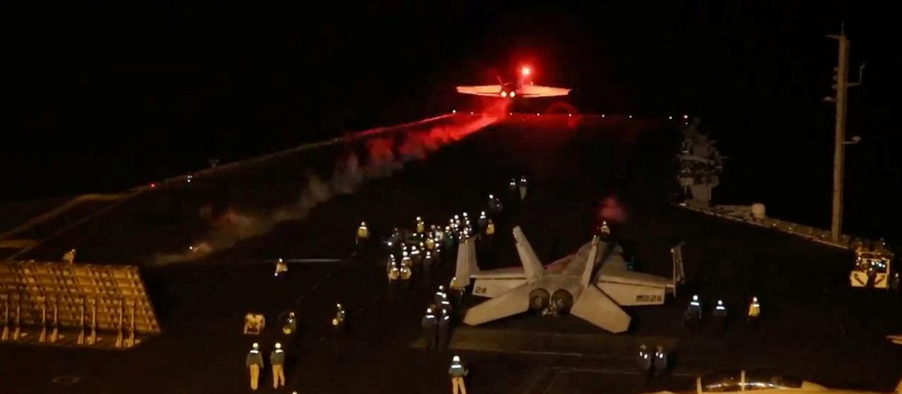 Ein US-Militärjet hebt ab zur Attacke auf Stellungen der Huthi im Jemen. (US Central Command via X)