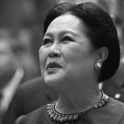Königin Sirikit