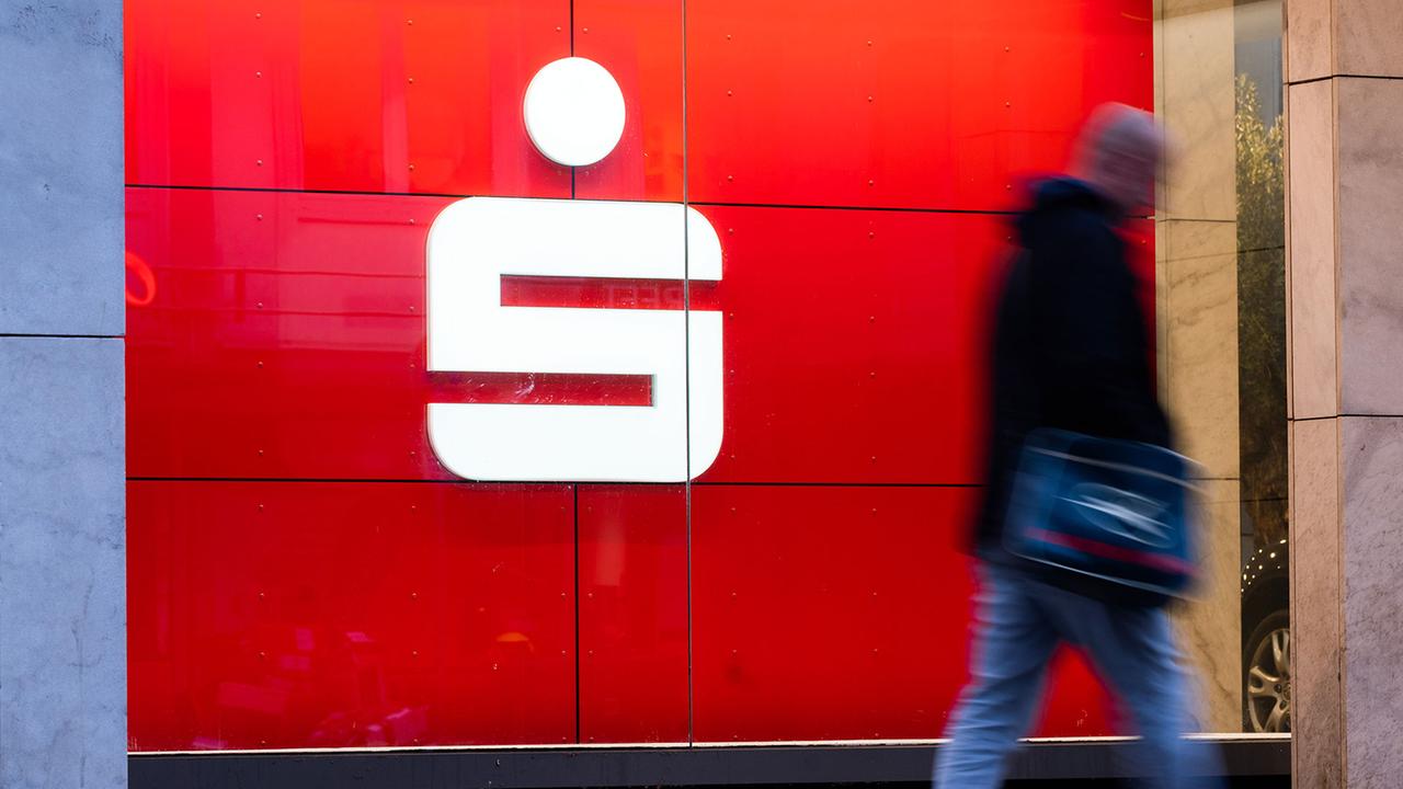 Saarland SparkassenFinanzgruppe vergibt weniger Darlehen an