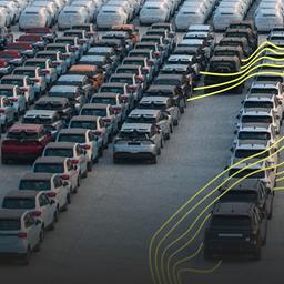 Automobile Terminal im Hafenbezirk Taicang des Hafens von Suzhou am 11. Januar 2025 in Suzhou City, Provinz Jiangsu, China.