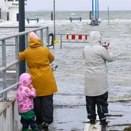 Überflutete Mole von Dagbüll an der Nordsee