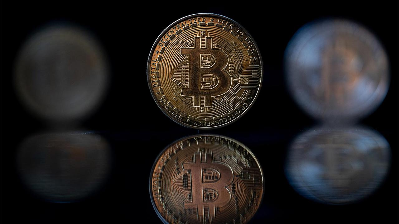 Kryptomarkt: Bitcoin behauptet 60.000-Dollar-Marke | tagesschau.de