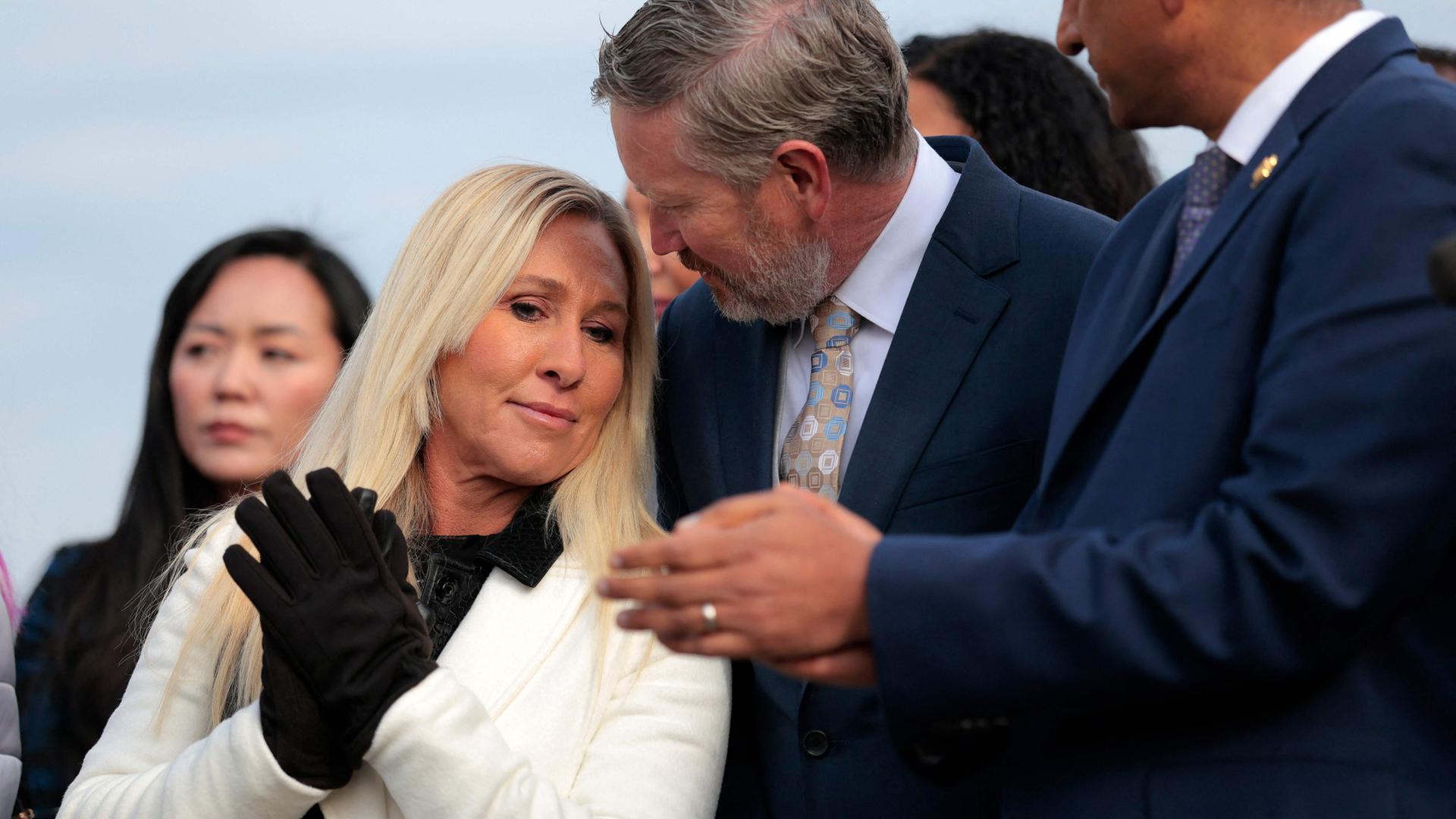 Marjorie Taylor Greene und Thomas Massie. | Getty Images via AFP
