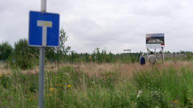 Blick auf das Gelände Thierbach mit HH2E-Schild.