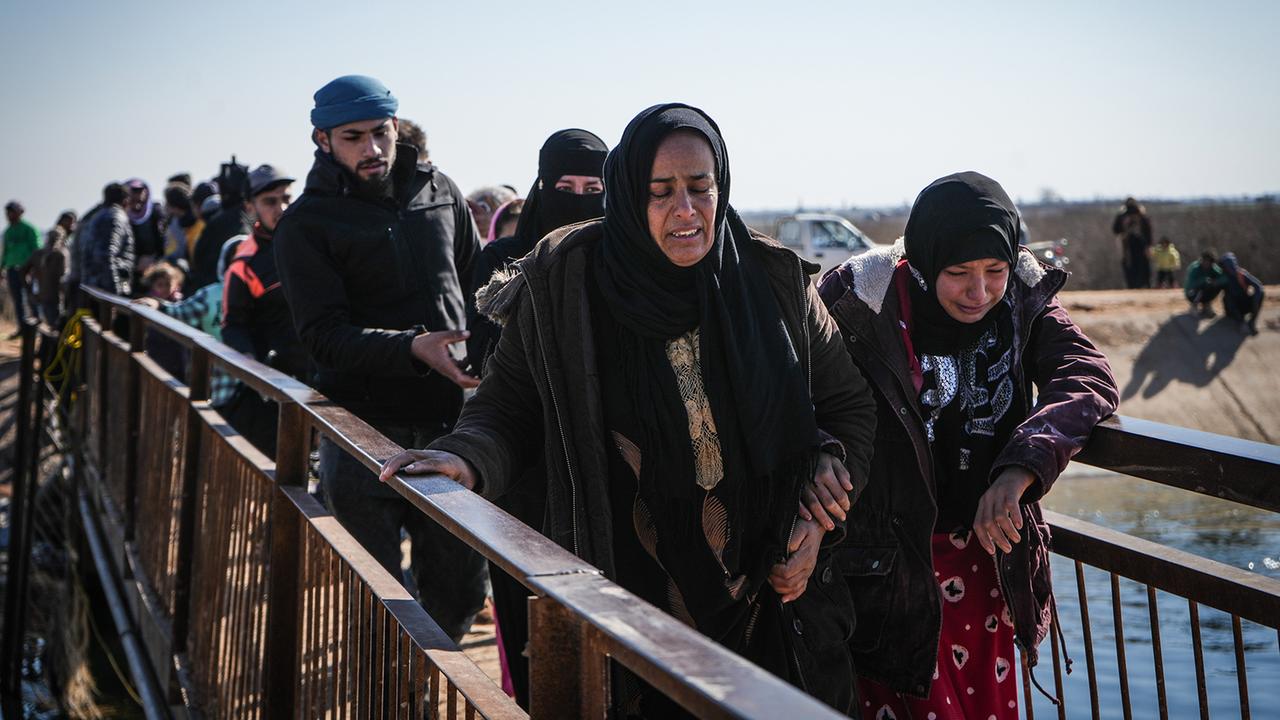 Tausende Zivilisten fliehen vor möglicher Offensive in Syrien