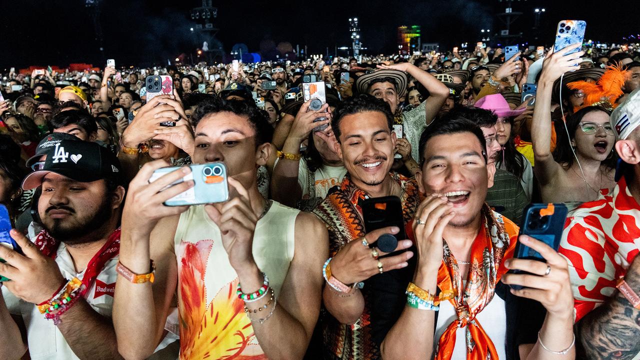 Harmloser Coachella-Pop im erhitzten Amerika Harmloser Coachella-Pop im erhitzten Amerika