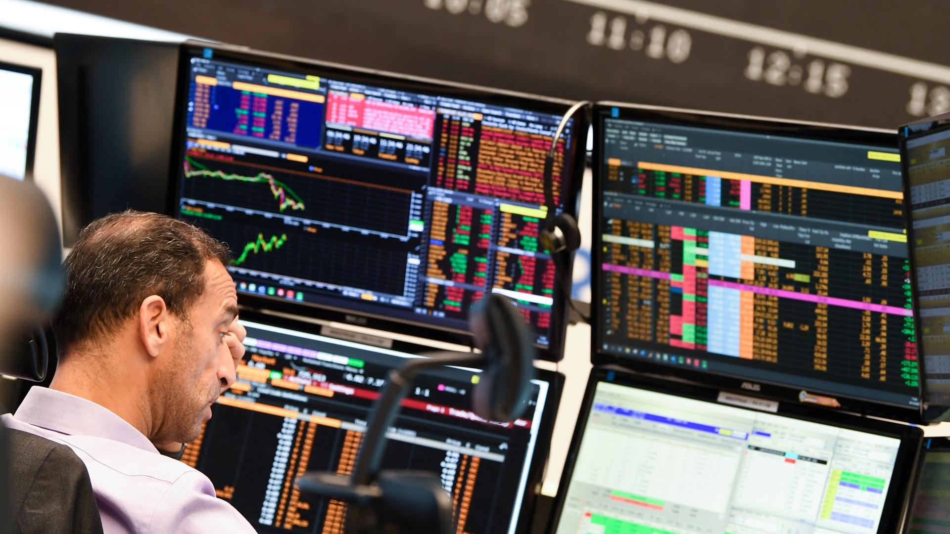 Börsenhändler an der Frankfurter Börse | 