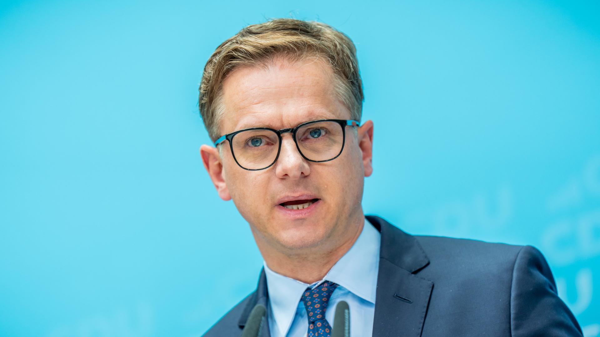 Linnemann: "Einfach mal machen" im Gesundheitsministerium? Linnemann: