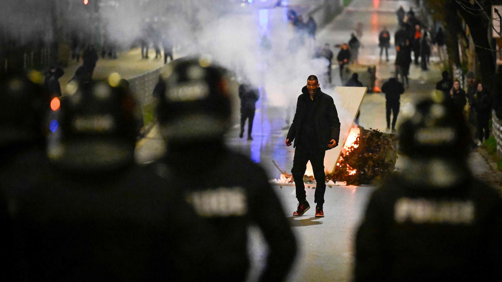 Brennende Barrikade in Sofia | AFP
