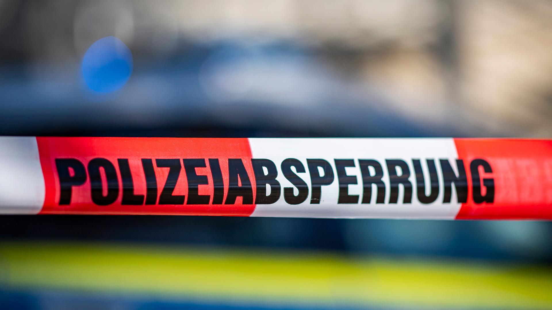 Unbekannte feuern auf Wohnhaus und Restaurant in Köln