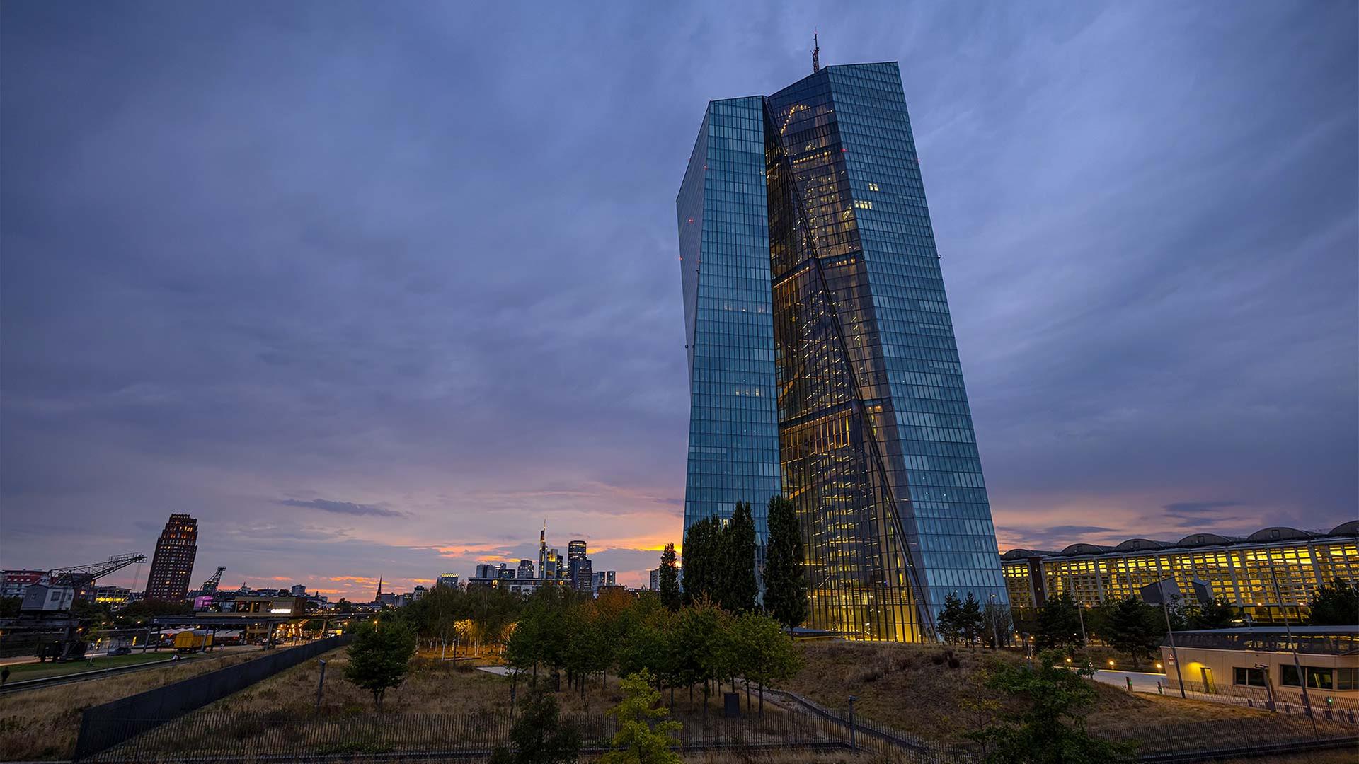 Das Geb�ude der Europ�ischen Zentralbank in Frankfurt am Main. | picture alliance / greatif