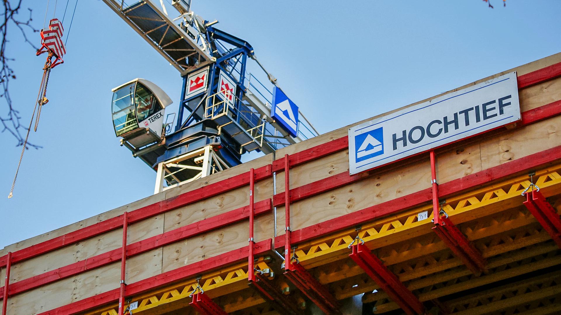 Essener Baukonzern Hochtief steigt in den DAX auf Essener Baukonzern Hochtief steigt in den DAX auf