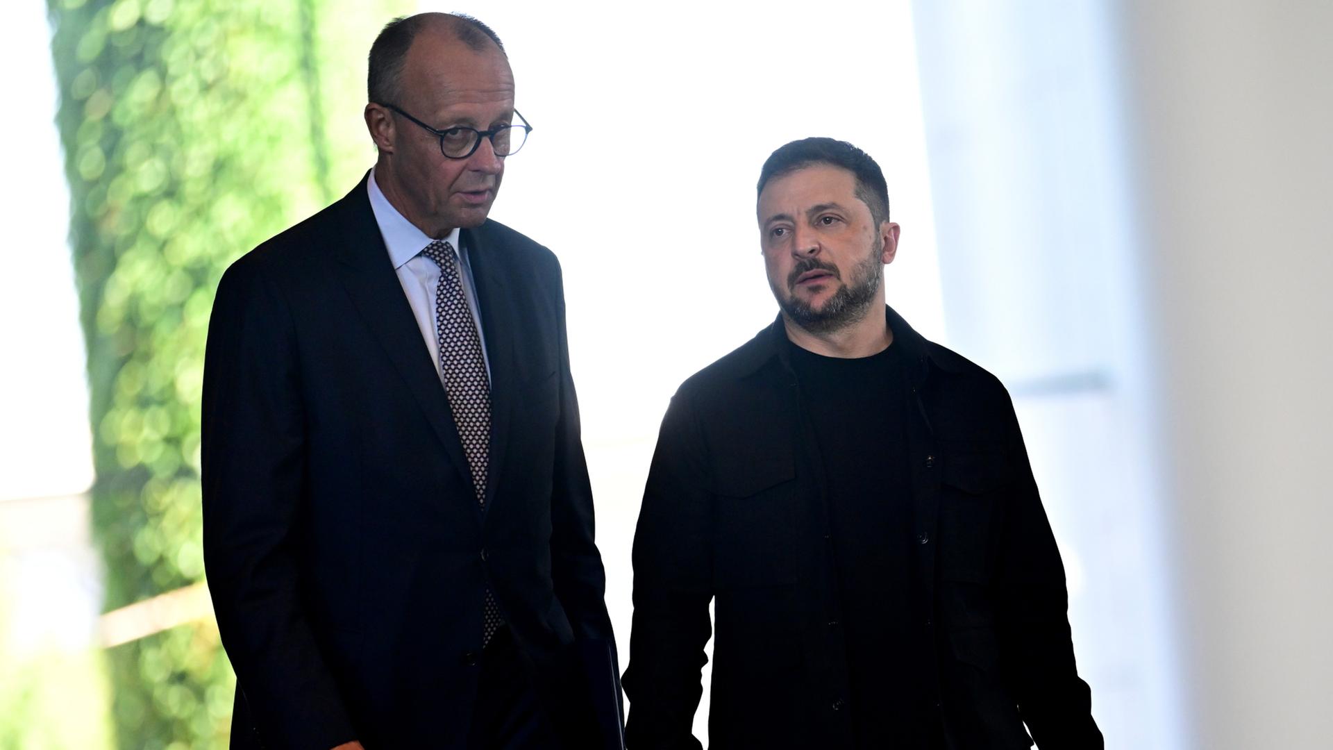 Friedrich Merz und Wolodymyr Selenskyj | dpa
