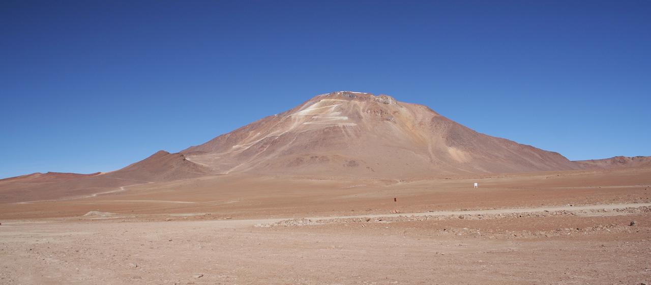Der Gipfel des Cerro Chajnantor, Chile