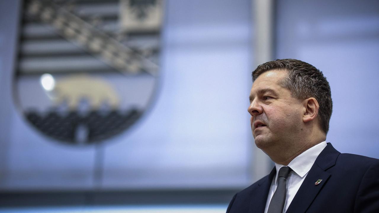 Ministerpräsident Schulze für Gegenleistungen bei Bürgergeld