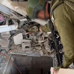 Dieses von der israelischen Armee veröffentlichte Foto soll den Eingang zu einem von der Hamas genutzten Tunnel zeigen (Archiv)