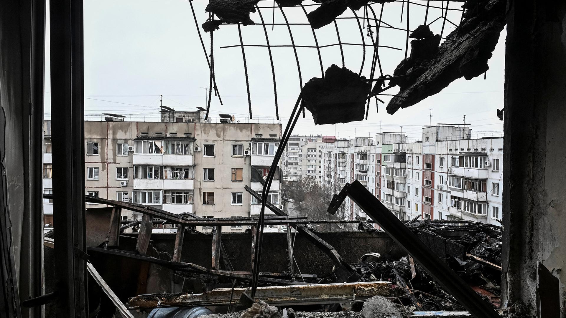Ein zerstörtes Wohnhaus in Saporischschja, Ukraine. | REUTERS