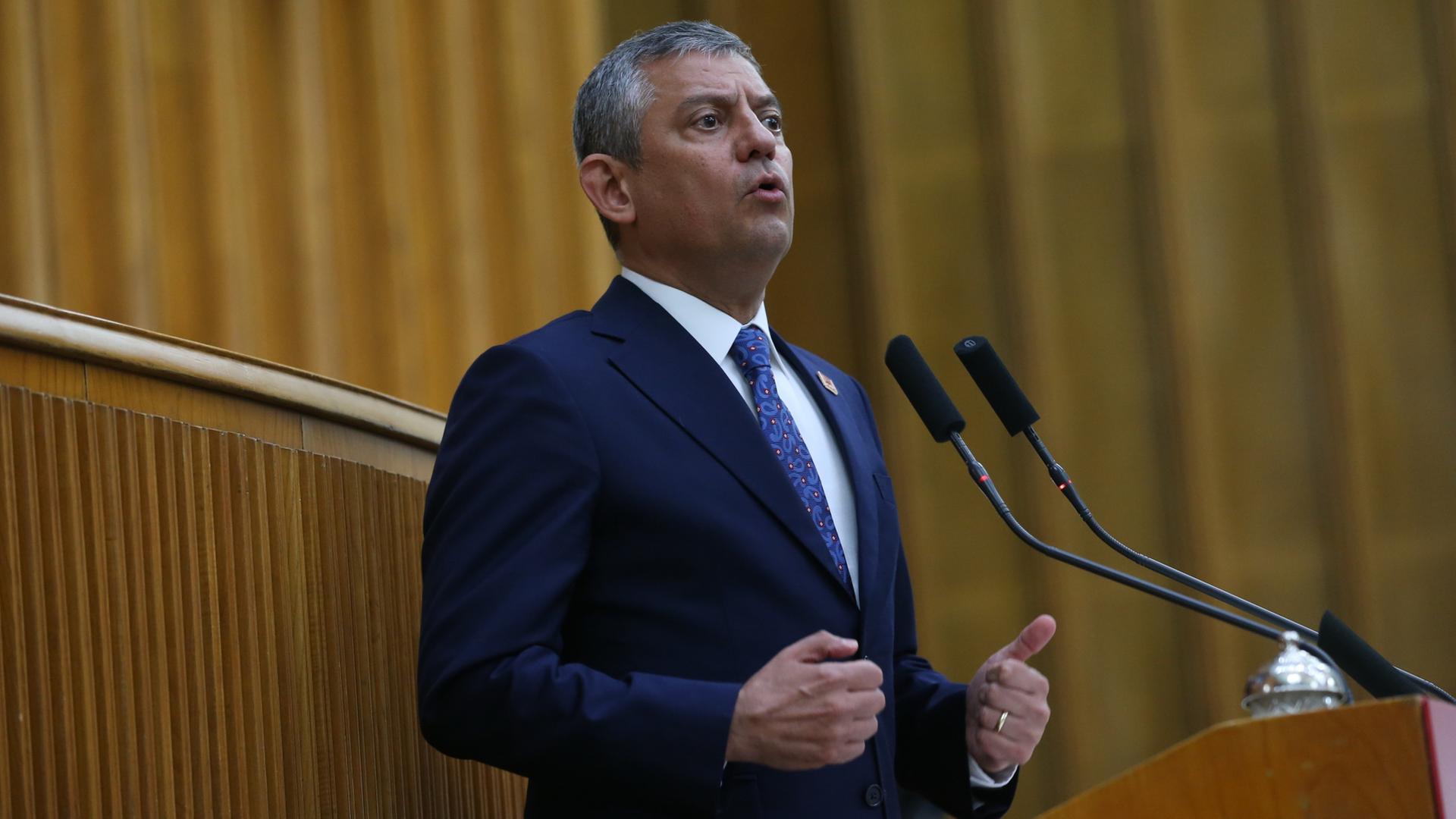 Özgür Özel | EPA