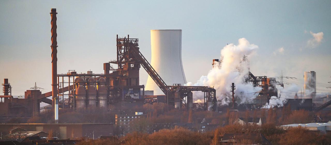 Skyline des Stahlstandort Duisburg