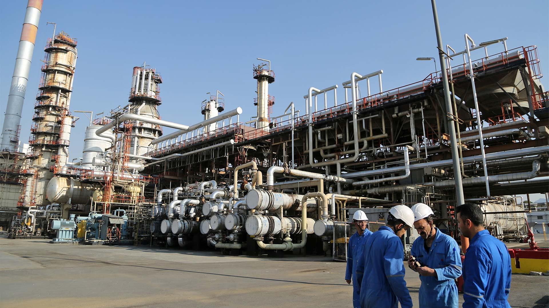 Ölraffinerie Isfahan, Iran. | picture alliance / Anadolu