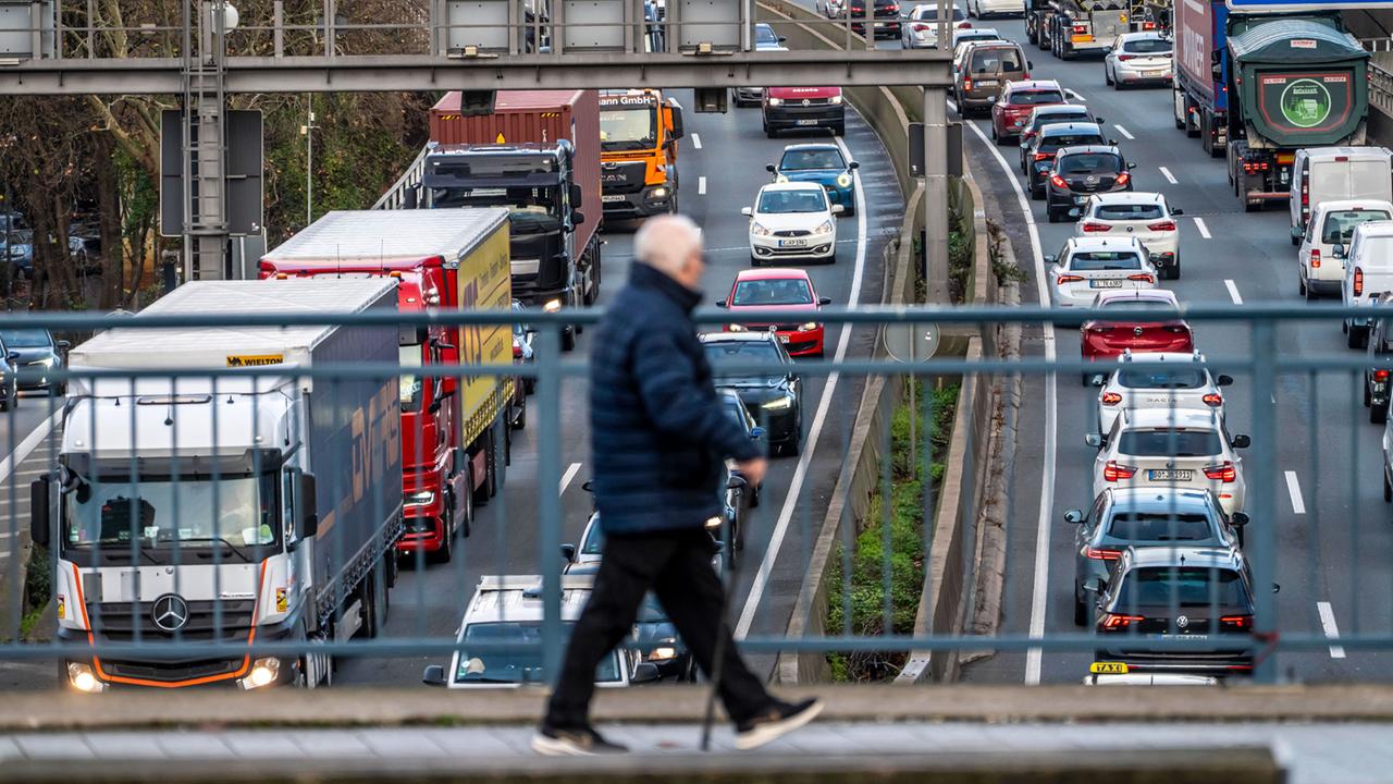 Fast jedes zweite Auto bleibt täglich ungenutzt