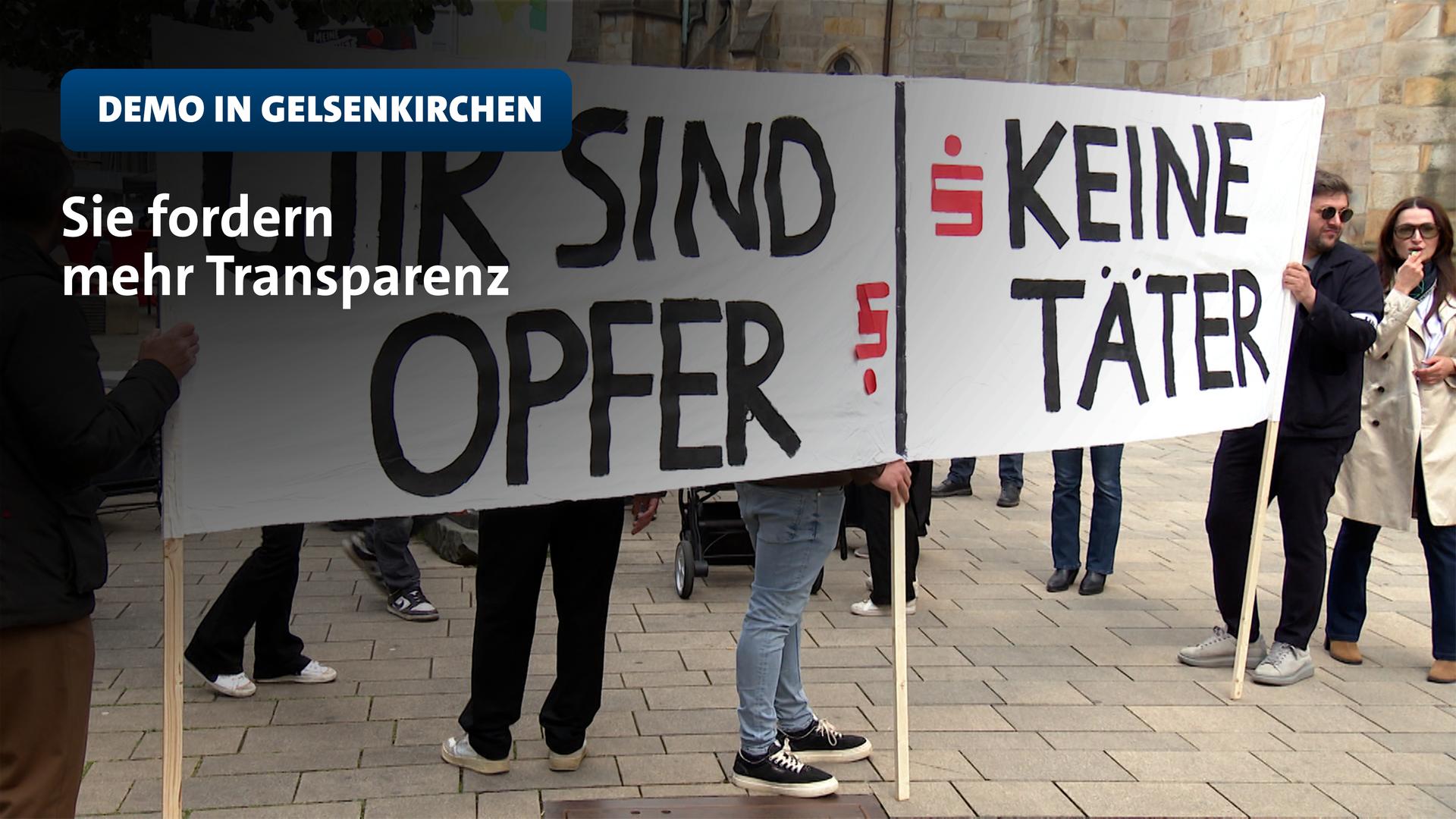 Hunderte Menschen demonstrieren in Gelsenkirchen