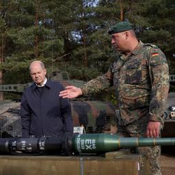 Kanzler Scholz während einer Bundeswehr-Übung in Osterholz (Archivbild)