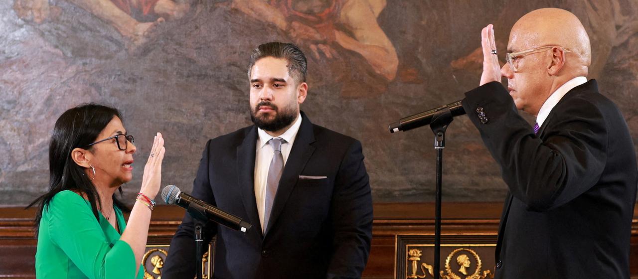 Delcy Rodríguez bei ihrer Vereidigung als venezolanische Übergangspräsidentin