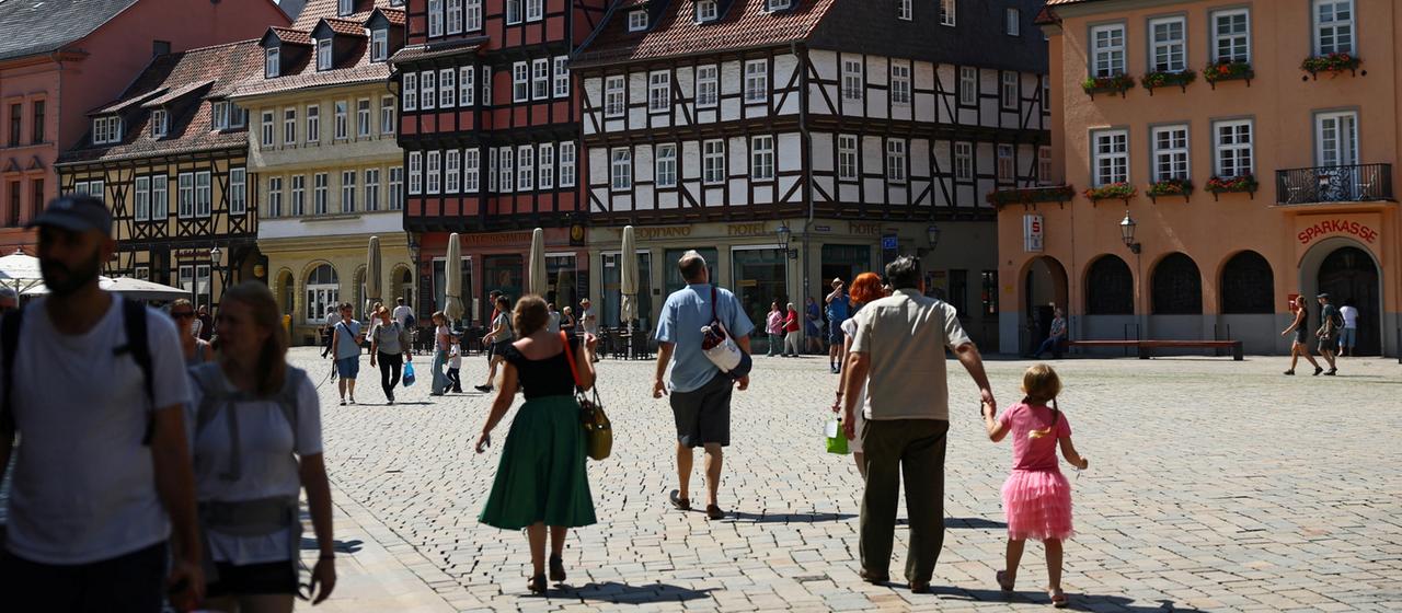 Fußgänger in Quedlinburg